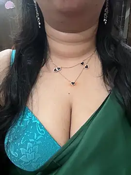 Snapshot of Akhi_Akshaya chatting on 9, 1, 2025 Akhi Akshaya online show from 9, 1, 2025