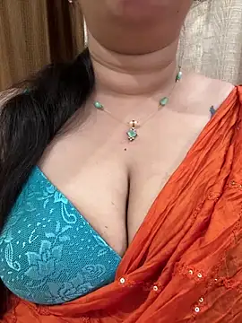 Snapshot of Akhi_Akshaya chatting on 1, 2, 2025 Akhi Akshaya online show from 1, 2, 2025