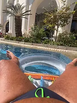 SecretlyDD online show from 10, 3, 2025