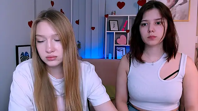 playful sophie online show from 5, 3, 2025