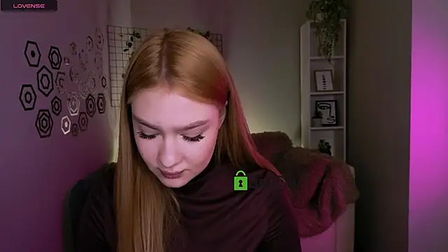 playful sophie online show from 2, 2, 2026