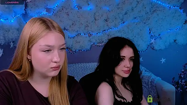 playful sophie online show from 9, 3, 2026