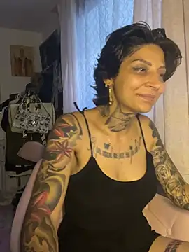 Lucky Deniz online show from 6, 7, 2026