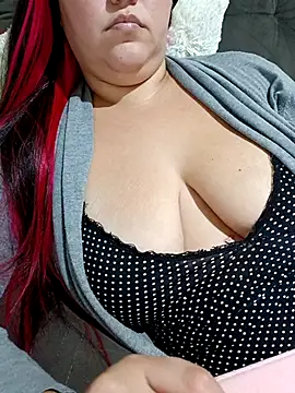 Snapshot of Paolaa_hoot chatting on 12, 5, 2026 Paolaa hoot online show from 12, 5, 2026