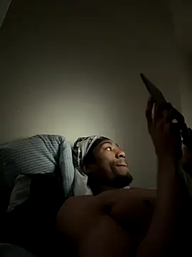 Snapshot of bigdickdomd chatting on 2, 12, 2025 bigdickdomd online show from 2, 12, 2025