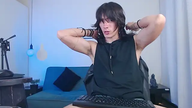 Snapshot of andreey50 chatting on 8, 2, 2025 andreey50 online show from 8, 2, 2025