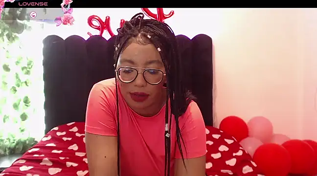 AmyBriiggs online show from 16, 2, 2025