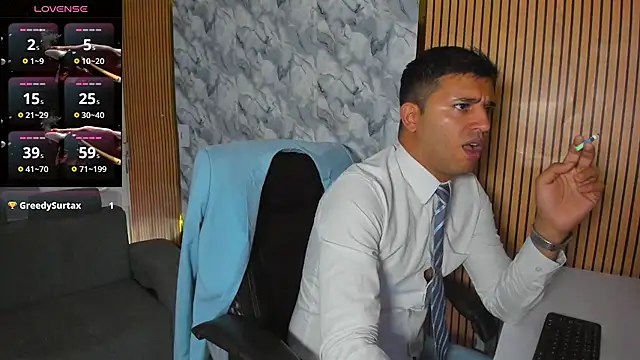 Hideintheoffice online show from 13, 12, 2025