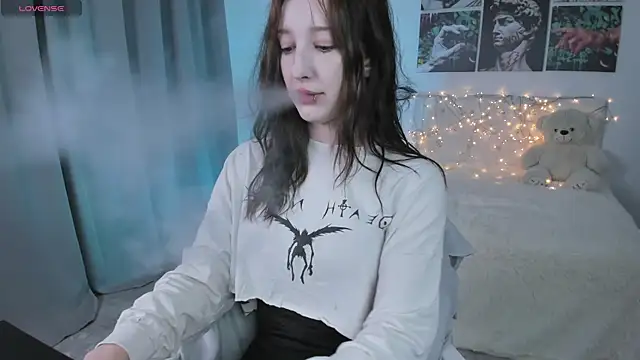 Snapshot of Lissa_Meow_ chatting on 18, 9, 2025 Lissa Meow online show from 18, 9, 2025