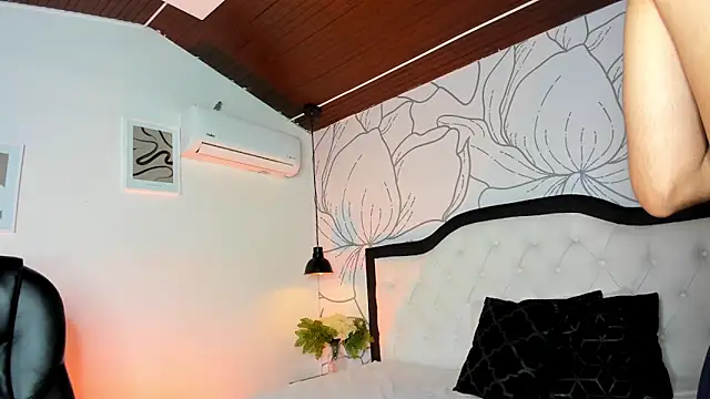 Samir bear online show from 8, 11, 2025