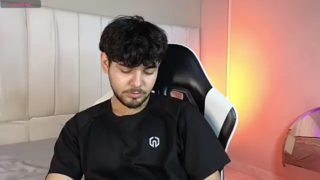 Samir bear online show from 14, 4, 2026