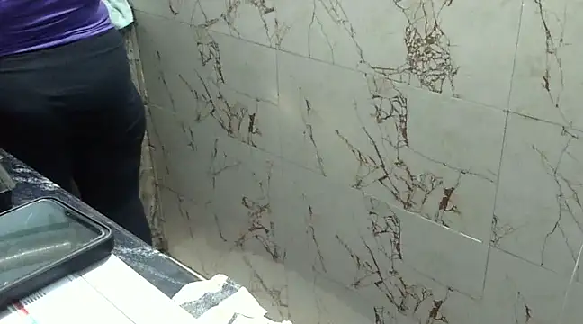 Snapshot of Housewife12 chatting on 14, 3, 2025 Housewife12 online show from 14, 3, 2025