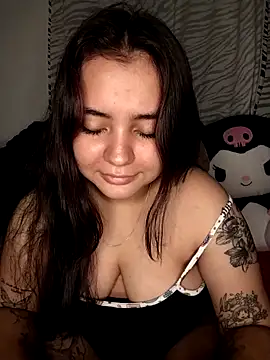 Snapshot of Ema_kraus chatting on 11, 3, 2025 Ema kraus online show from 11, 3, 2025