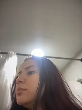 Snapshot of Ema_kraus chatting on 5, 7, 2026 Ema kraus online show from 5, 7, 2026