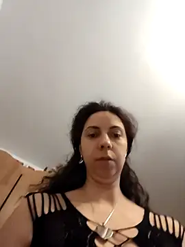 naughty69curls online show from 9, 4, 2026