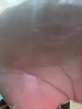 Snapshot of rickzinnxz chatting on 1, 10, 2025 rickzinnxz online show from 1, 10, 2025