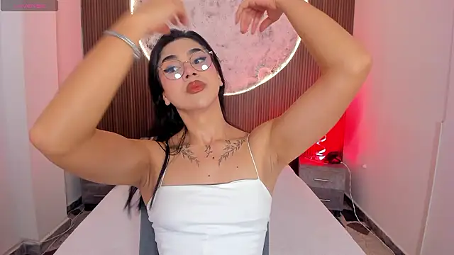 RoseCassie online show from 6, 3, 2026