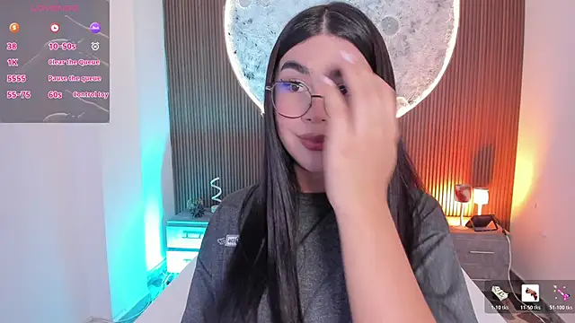 Snapshot of RoseCassie chatting on 2, 7, 2026 RoseCassie online show from 2, 7, 2026