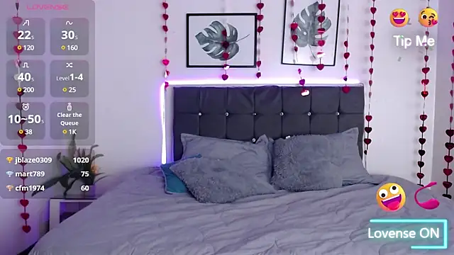 mia collens online show from 15, 3, 2025