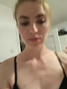 Anne-Mo online show from 4, 8, 2026