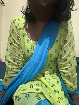 priyadevi17 online show from 26, 1, 2025