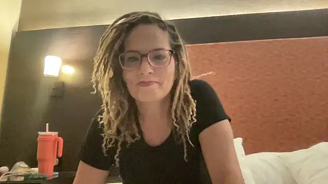 Snapshot of skarfos1babe69 chatting on 27, 12, 2024 skarfos1babe69 online show from 27, 12, 2024