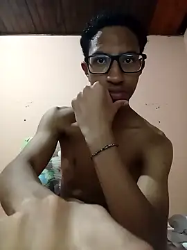 matheusroger online show from 20, 12, 2024