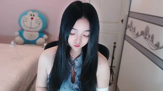 xiao-xiao-D online show from 28, 11, 2025