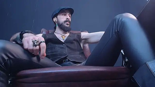 AxelColton online show from 6, 2, 2025