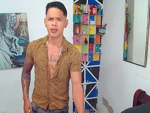 Snapshot of Andres_Santos777 chatting on 9, 5, 2026 Andres Santos777 online show from 9, 5, 2026
