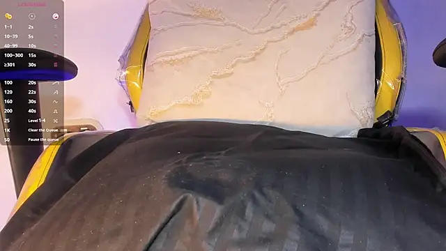 JhonyMiller  online show from 12, 4, 2026