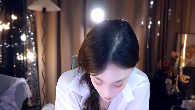 Snapshot of zhdhdbdkx chatting on 15, 9, 2025 zhdhdbdkx online show from 15, 9, 2025