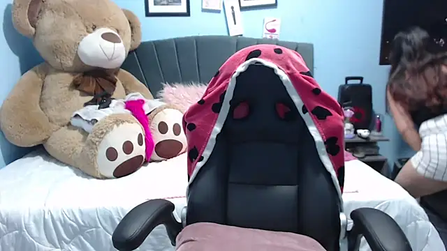 AngelRouss online show from 24, 2, 2026