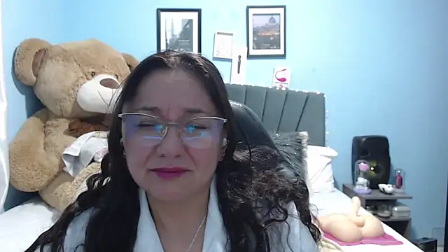 AngelRouss online show from 13, 3, 2026