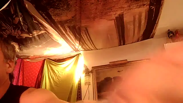 Snapshot of SilverandFox chatting on 22, 3, 2025 SilverandFox online show from 22, 3, 2025