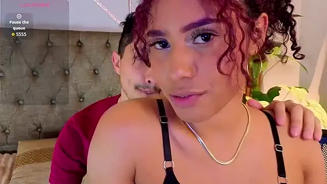 Snapshot of charlottee_white chatting on 19, 6, 2026 charlottee white online show from 19, 6, 2026