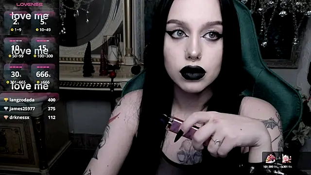 Snapshot of alexx_succubus chatting on 4, 3, 2025 alexx succubus online show from 4, 3, 2025