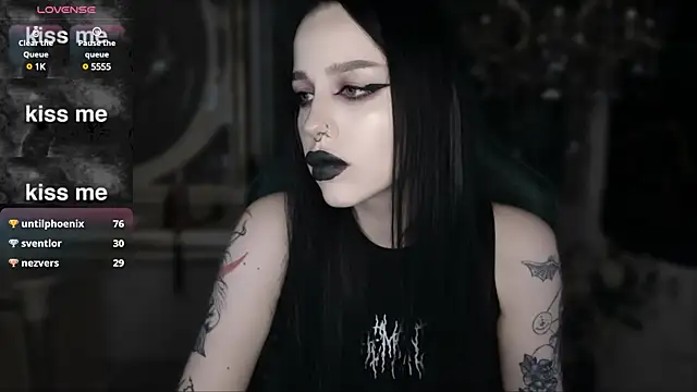 Snapshot of alexx_succubus chatting on 6, 3, 2025 alexx succubus online show from 6, 3, 2025