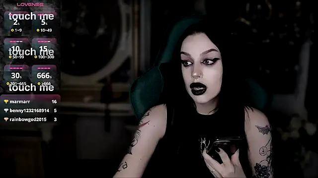 Snapshot of alexx_succubus chatting on 7, 3, 2025 alexx succubus online show from 7, 3, 2025