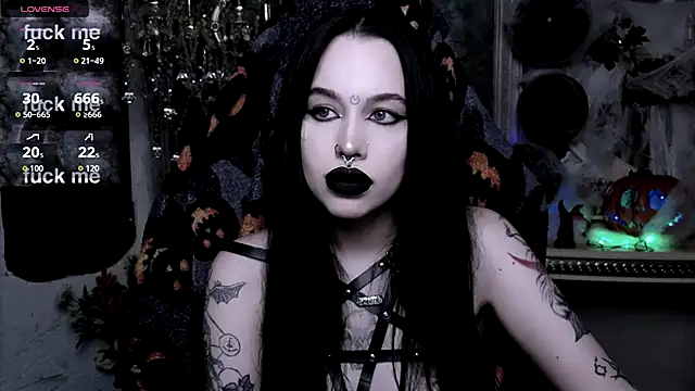 Snapshot of alexx_succubus chatting on 23, 10, 2025 alexx succubus online show from 23, 10, 2025