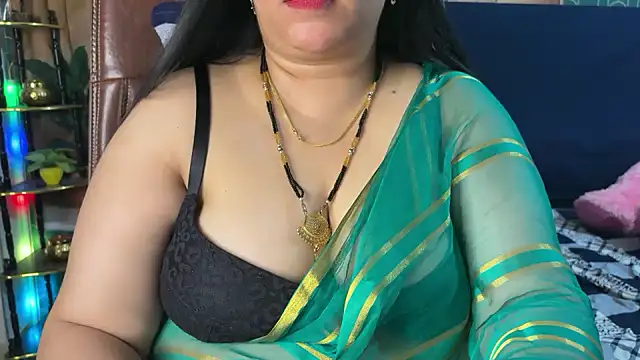 FlatVincy4 online show from 3, 4, 2026