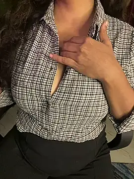 hot menka online show from 12, 1, 2025