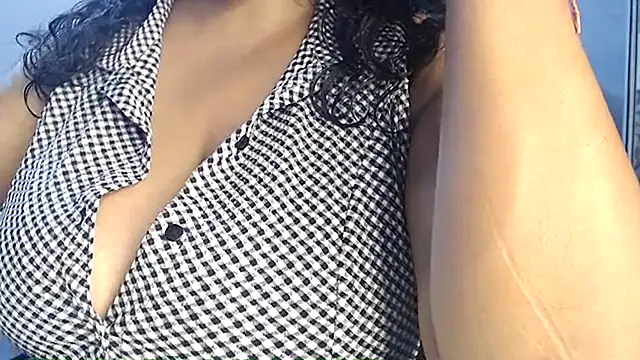 hot menka online show from 16, 4, 2026