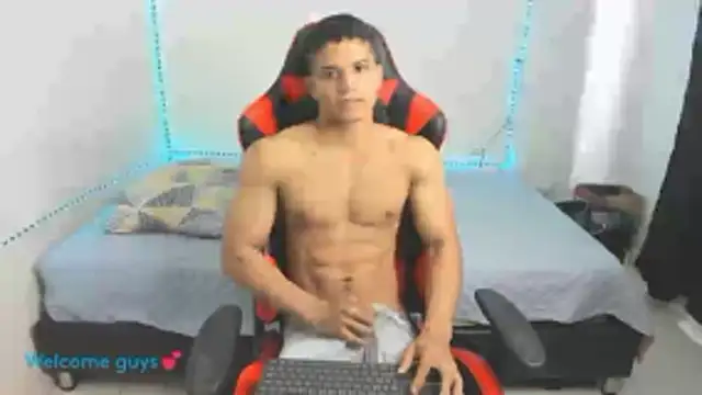 oliver thompsson7 online show from 8, 11, 2025