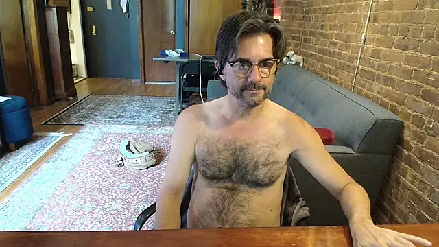 Johnny Bottoms online show from 19, 6, 2026