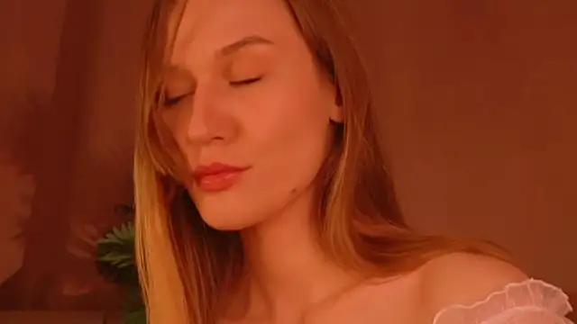 Hina  Derry online show from 4, 1, 2025