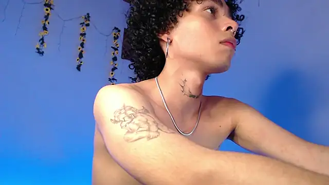 seven7xis online show from 13, 3, 2025