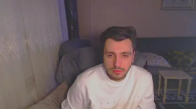 Snapshot of handsomeee04 chatting on 3, 2, 2025 handsomeee04 online show from 3, 2, 2025