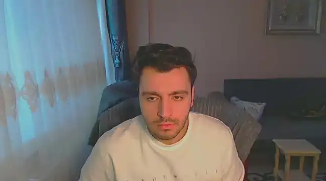 Snapshot of handsomeee04 chatting on 7, 2, 2025 handsomeee04 online show from 7, 2, 2025