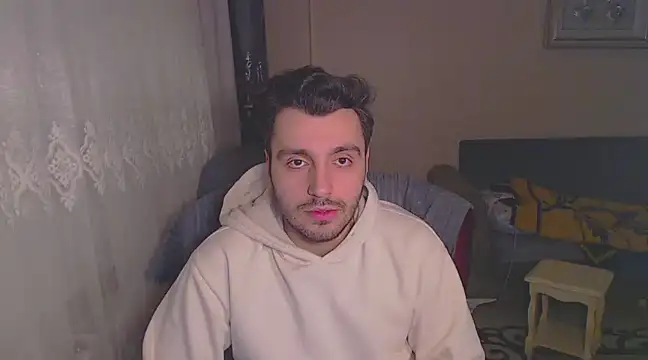 Snapshot of handsomeee04 chatting on 10, 2, 2025 handsomeee04 online show from 10, 2, 2025